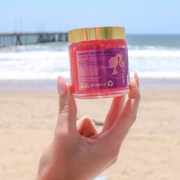 New Truly Barbie™ Smooth Scrub Foaming Pre Shave Sugar Scrub - Picture 3 of 6
